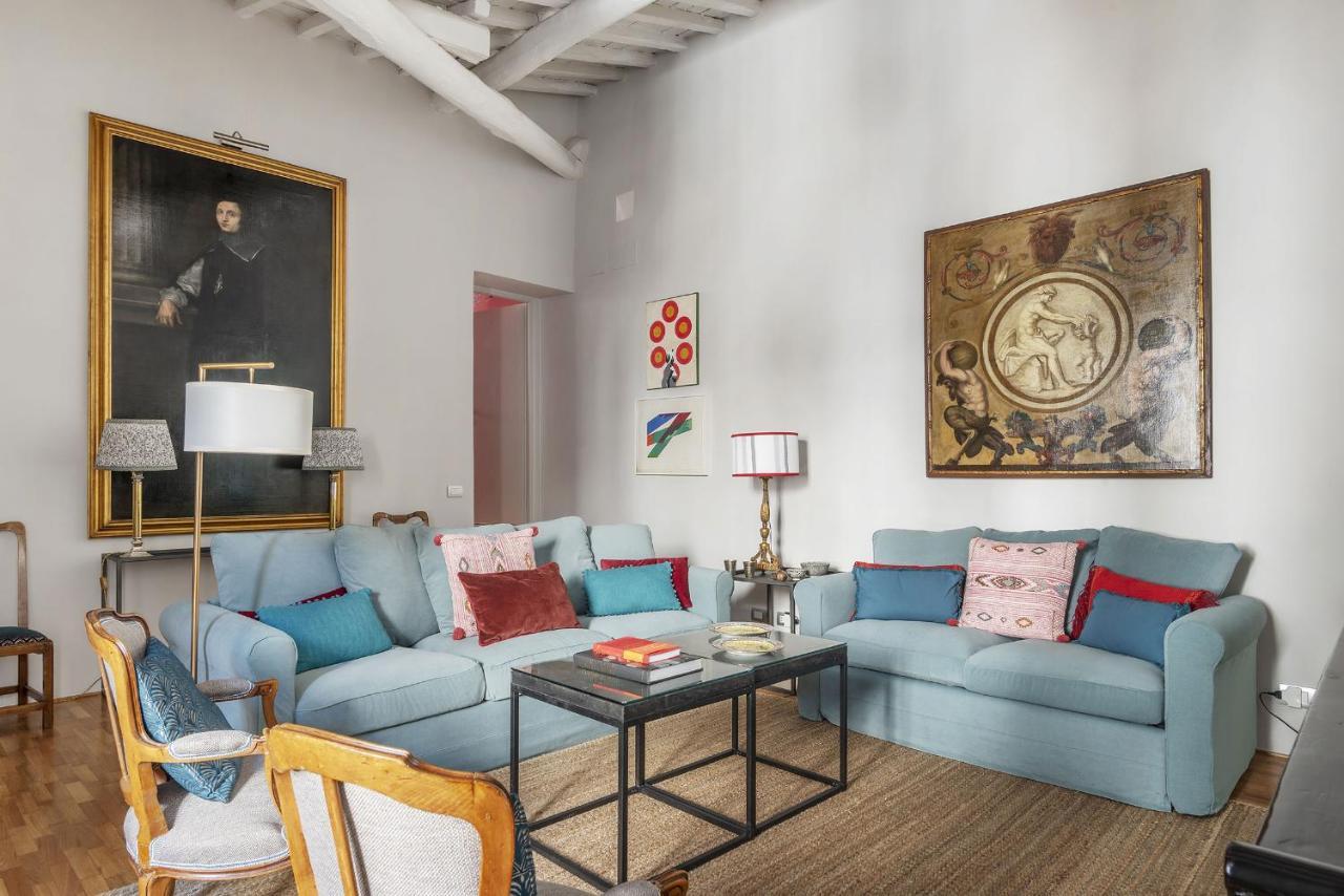 Apartment Casa Pace, A Burghesius Rome