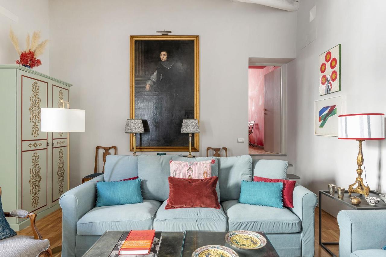 Casa Pace, A Burghesius Rome